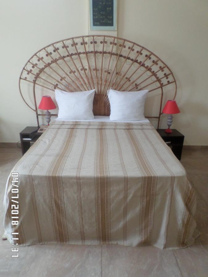 Hotel Azur ياوندي المظهر الخارجي الصورة