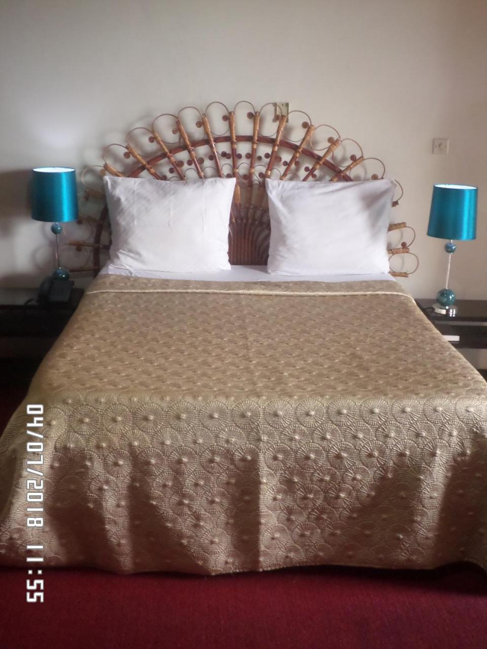 Hotel Azur ياوندي المظهر الخارجي الصورة