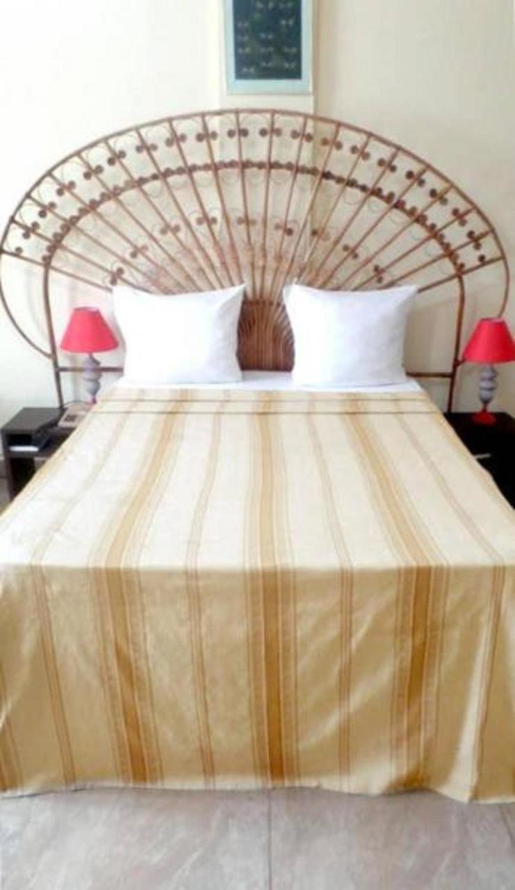 Hotel Azur ياوندي المظهر الخارجي الصورة