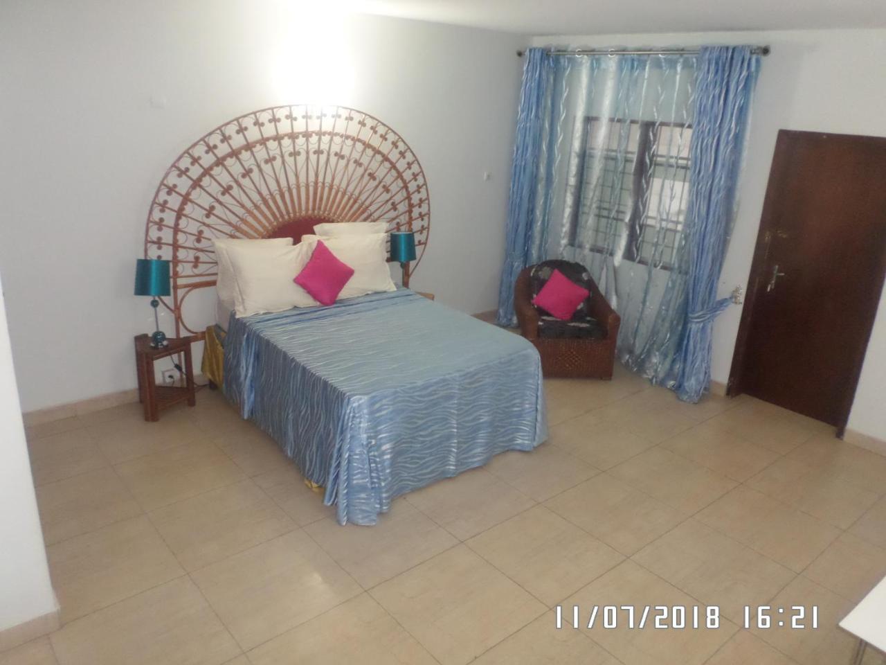 Hotel Azur ياوندي المظهر الخارجي الصورة
