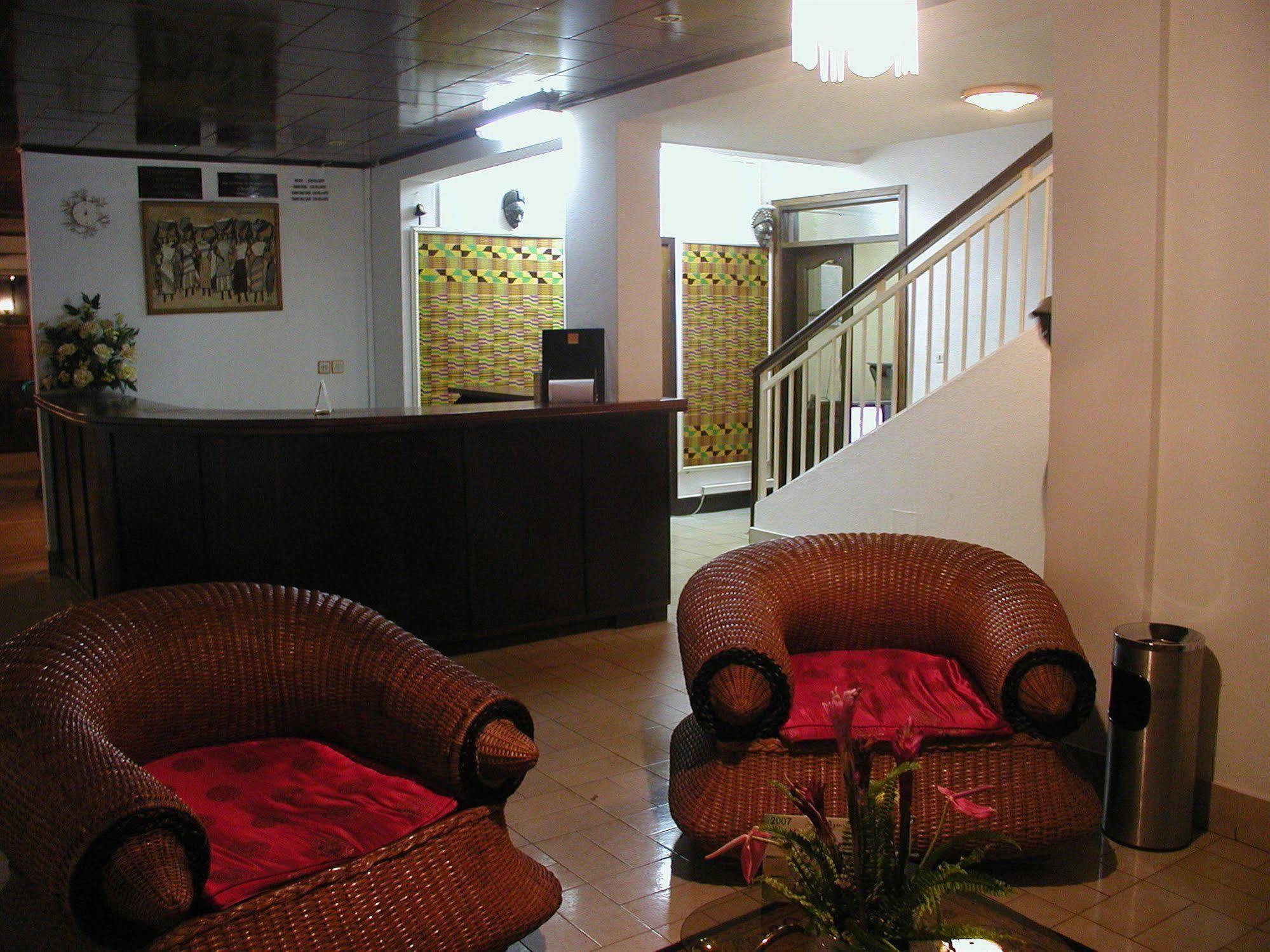 Hotel Azur ياوندي المظهر الخارجي الصورة
