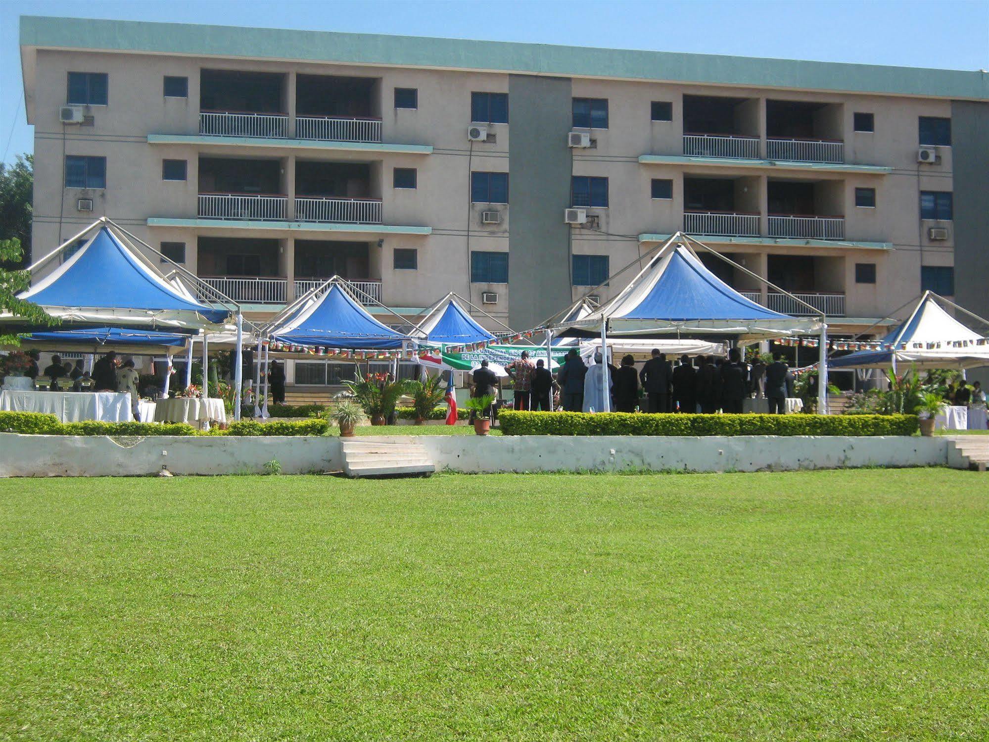 Hotel Azur ياوندي المظهر الخارجي الصورة